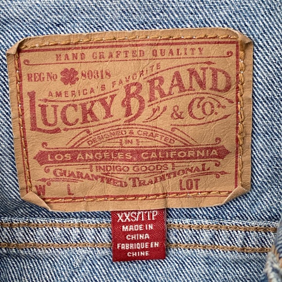 LUCKY BRAND jean jacket “don’t worry be lucky” - Picture 4 of 4